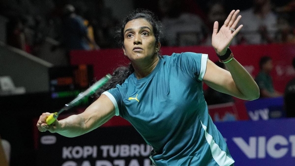 চায়না ওপেন ২০২৬: উন্নতিকে হারিয়ে সিন্ধু, শেষ ষোলোতে শেঠি