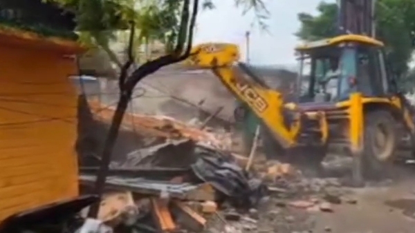 উচ্ছেদ রেলের