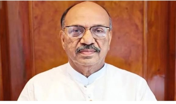 মন্ত্রী অজয় পোদ্দার