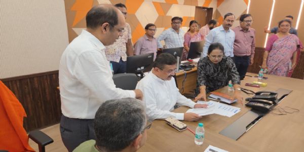 বাংলায় বড় প্রশাসনিক রদবদল, বদলি ৯৯ জন বিডিও