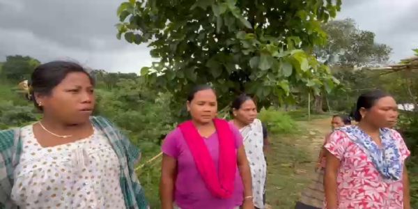 মাধবপাড়ায় দুই মাস ধরে পানীয় জলের সংকট, ক্ষোভে ফুঁসছেন বাসিন্দারা