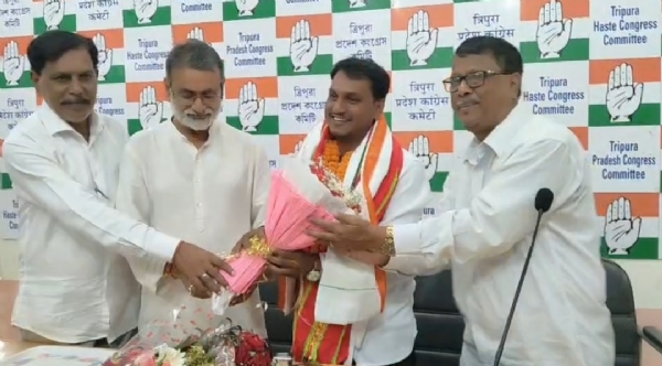 আমির হোসেনকে সংবর্ধনা