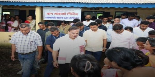 বন্যাদুর্গতদের পাশে অসম বিজেপি, ত্রাণ ও পুনর্বাসন কাজে দিনরাত মাঠে কার্যকর্তারা