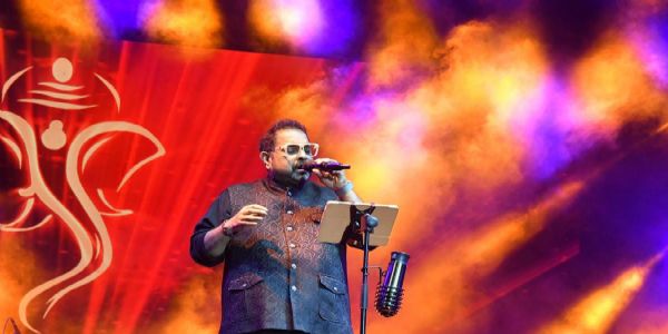 কমনওয়েলথ গেমসের সমাপনী মঞ্চে শঙ্কর মহাদেবন, ২০৩০ আয়োজক হিসেবে ভারতের আত্মপ্রকাশ