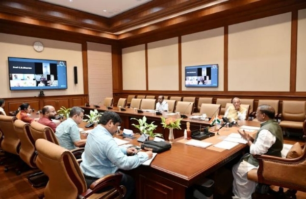 ভার্চুয়াল বৈঠকে রাজ্যপাল লক্ষ্মণ প্রসাদ আচার্য ভার্চুয়াল বৈঠকে রাজ্যপাল লক্ষ্মণ প্রসাদ আচার্য