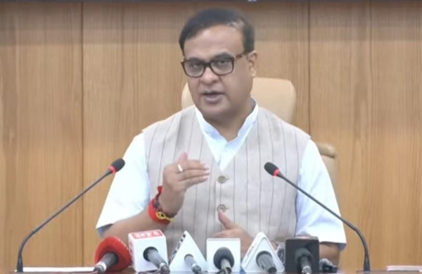 সাংবাদিক সম্মেলনে বক্তব্য পেশ করছেন মুখ্যমন্ত্রী হিমন্তবিশ্ব শর্মা
