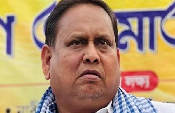 থানায় হাজিরা হুমায়ুনের; টানা ৪ ঘণ্টার জেরা, বেরোনোর সময় চুপ
