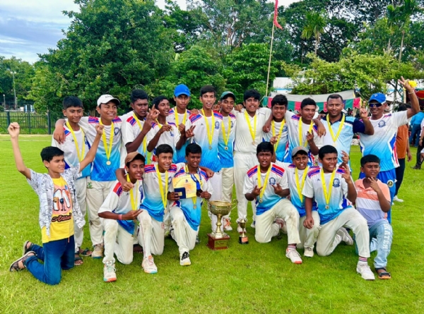সেরার শিরোপা জয়ী