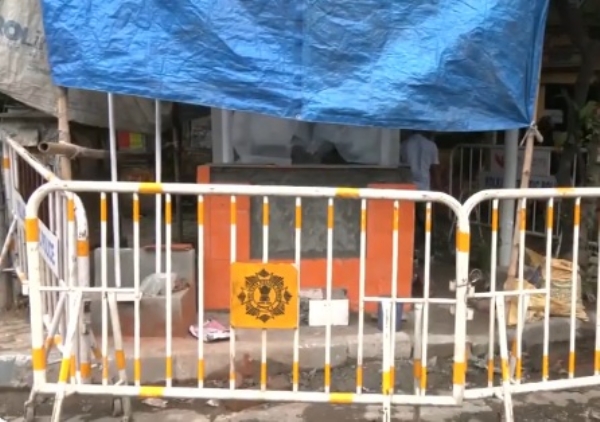 শ্যামাপ্রসাদের মূর্তির বেদি ভাঙার অভিযোগ, ক্ষুব্ধ মন্ত্রী শারদ্বত