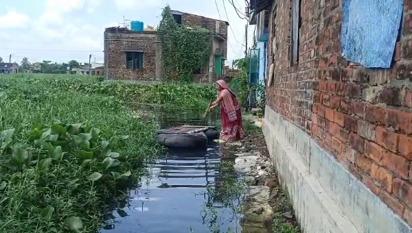জলমগ্ন