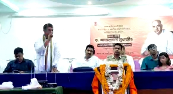 শ্যামাপ্রসাদ মুখার্জির স্মৃতি  সভা  সবাই বক্তব্য রাখছেন বিধায়ক
