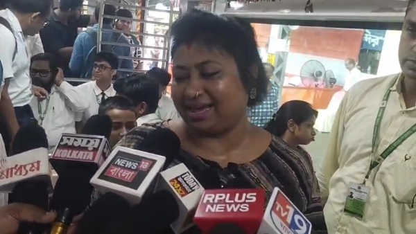 এসি লোকাল