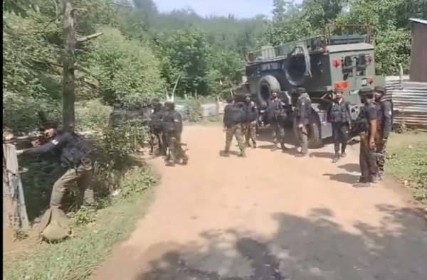 শোপিয়ানে সুরক্ষা বাহিনীর গুলিতে নিহত এক জঙ্গি