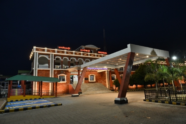 পুনর্বিকশিত হলদিবাড়ি রেলস্টেশন