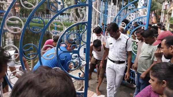 অজ্ঞাত পরিচয় মৃতদেহ