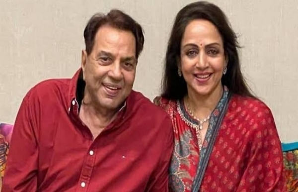 ধর্মেন্দ্রকে স্মরণ করে আবারও আবেগপ্রবণ হলেন হেমা মালিনী