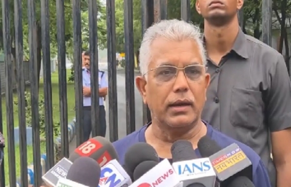 দিলীপ ঘোষ