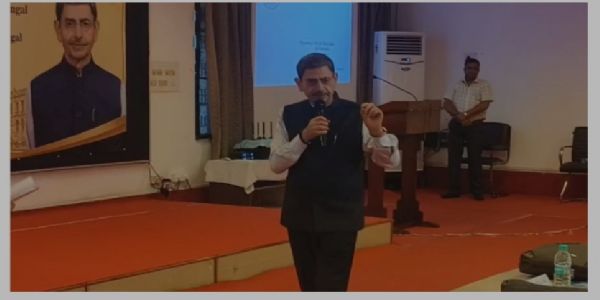 রাজ্যপাল আর. এন. রবির সভাপতিত্বে ২০টি বিশ্ববিদ্যালয়ের উপাচার্যদের বৈঠক, উচ্চশিক্ষা ব্যবস্থার পর্যালোচনা
