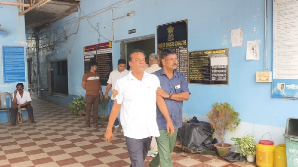 গ্রেপ্তার গোঘাট এক নম্বর পঞ্চায়েত সমিতির সভাপতি বিজয় রায়