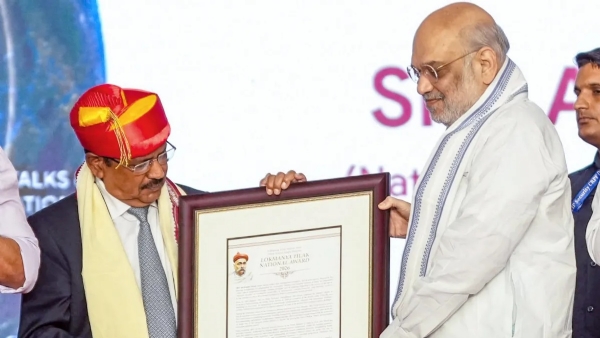 লোকমান্য তিলক জাতীয় পুরস্কারে ভূষিত অজিত দোভাল