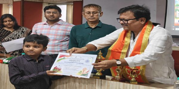 স্বাধীনতা দিবস উপলক্ষে অঙ্কন ও প্রবন্ধ রচনা প্রতিযোগিতা