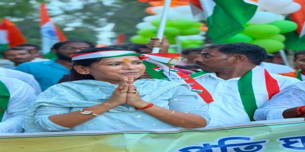 মঙ্গলবার বলাগড়ে ‘হর ঘর তিরঙ্গা’ যাত্রায় মন্ত্রী সুমনা সরকার