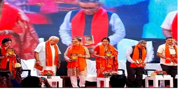 বাংলার জয় হিন্দুত্বের সংগ্রামের এক গুরুত্বপূর্ণ অধ্যায়, কলকাতায় ‘স্যাফরন সার্জ’ গ্রন্থের উন্মোচনে মন্তব্য তরুণ বিজয়ের
