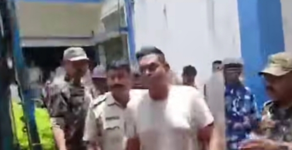 গ্রেপ্তার তৃণমূল নেতা সৌমেন ওরফে পটল