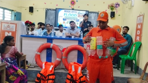 খানাকুলের দুর্যোগ মোকাবিলা দপ্তরের মকডিল