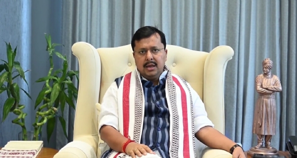 সংসদে আলোচনা এড়িয়ে গণতান্ত্রিক মর্যাদাকে ক্ষুণ্ণ করেছে কংগ্রেস: নীতিন নবীন