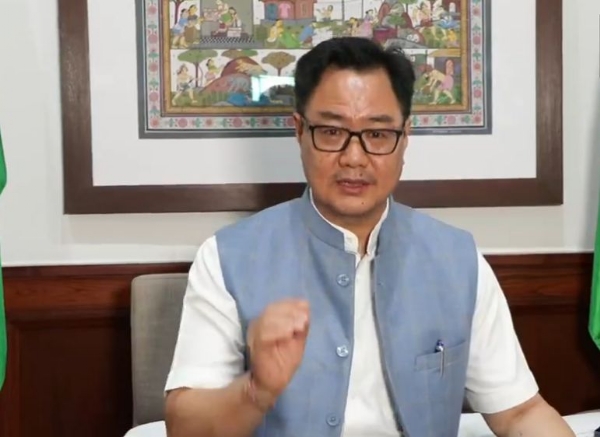 সংসদে আলোচনা থেকে পালিয়ে বেড়াচ্ছেন বিরোধীরা, উষ্মা প্রকাশ কিরেন রিজিজুর