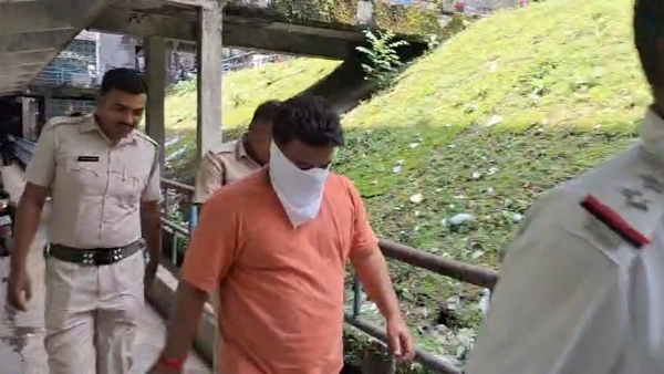 টিএমসি যুব নেতা গ্রেফতার