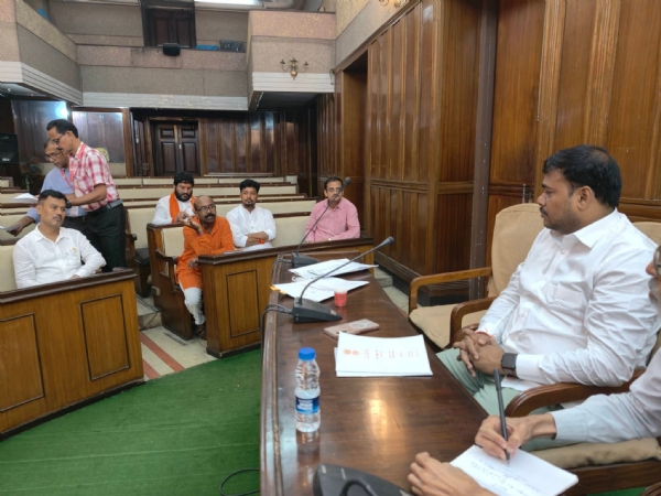 পরিবহন দপ্তরের প্রথম বৈঠকে সুশান্ত ঘোষ