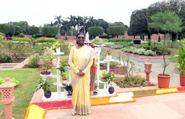 রাষ্ট্রপতি ভবনের অমৃত উদ্যান