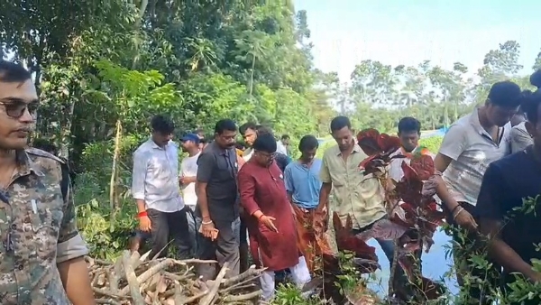 বোমা বিস্ফোরণ