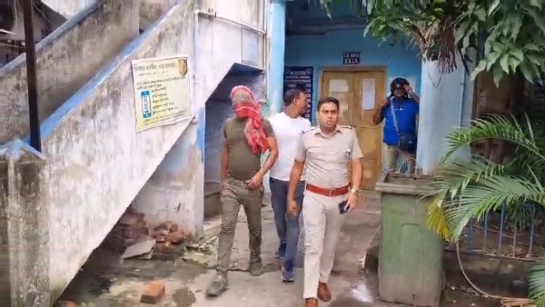 স্বামী গ্রেফতার