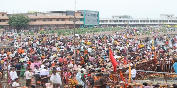 কুবেরেশ্বরধামে ভক্তের ঢল, ১৯ আগস্ট থেকে রুদ্রাক্ষ বিতরণ বন্ধ