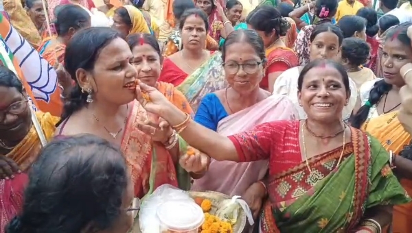 মিষ্টি মুখ মিষ্টি মুখ