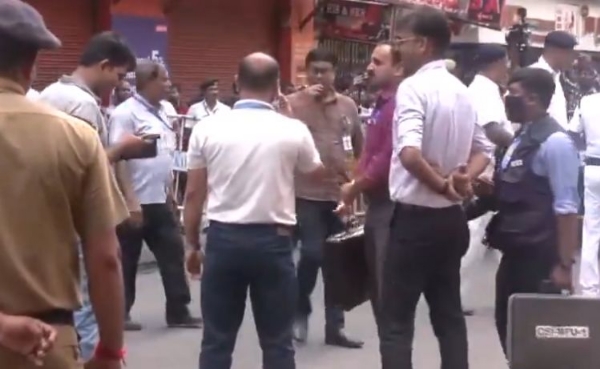 কলকাতার হোটেলে অগ্নিকাণ্ডের ঘটনায় সিট গঠন পুলিশের, শূন্য সহনশীলতা বললেন তাপস
