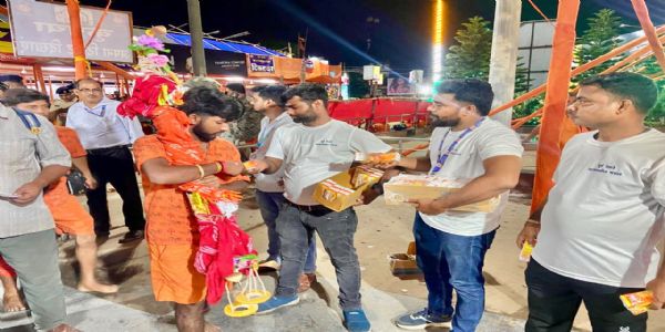 শ্রাবণী মেলা উপলক্ষে লক্ষাধিক যাত্রীর ভিড় সামাল দিল পূর্ব রেল