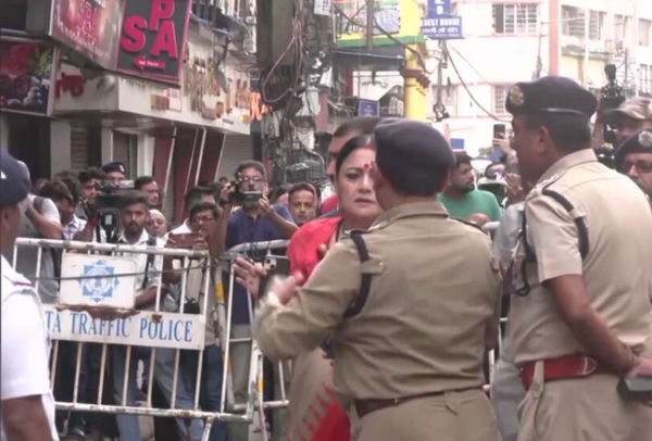 ঘটনাস্থলে অগ্নিমিত্রা