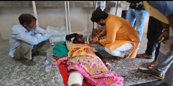 কাজ সেরে বাড়ি ফেরার পথে গুলিবিদ্ধ বিজেপি নেতা