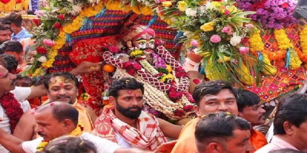 শ্রাবণের প্রথম সোমবার মহাকালের শাহী সওয়ারি