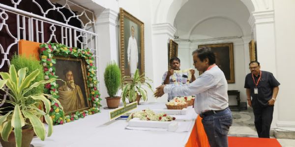 বিধানসভায় আচার্য প্রফুল্লচন্দ্র রায়ের ১৬৫-তম জন্মবার্ষিকীতে শ্রদ্ধার্ঘ্য নিবেদন