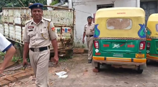 চুরি যাওয়া অটো উদ্ধার