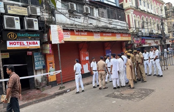 কলকাতার হোটেলে অগ্নিকাণ্ডে ধৃত এক, দুই কর্মীকে জিজ্ঞাসাবাদ