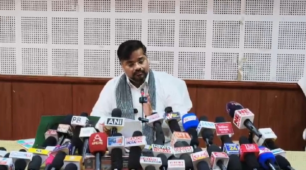 মন্ত্রী সুশান্ত চৌধুরী