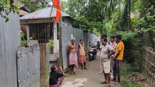 মৃতদের পরিবার