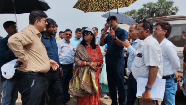 ভাবাদিঘি পরিদর্শনে জিএম গিতিকা পান্ডে ভাবাদিঘি পরিদর্শনে জিএম গিতিকা পান্ডে