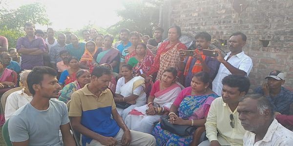 টিউশনি পড়ানোর নাম করে ১১ বছরের নাবালিকাকে যৌন নির্যাতনের অভিযোগ, সন্দেশখালিতে স্কুলশিক্ষকের বিরুদ্ধে থানায় অভিযোগ